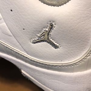 AUTHENTIC AIR JORDAN JUMPMAN JETER CLUTCH LOW (GS)